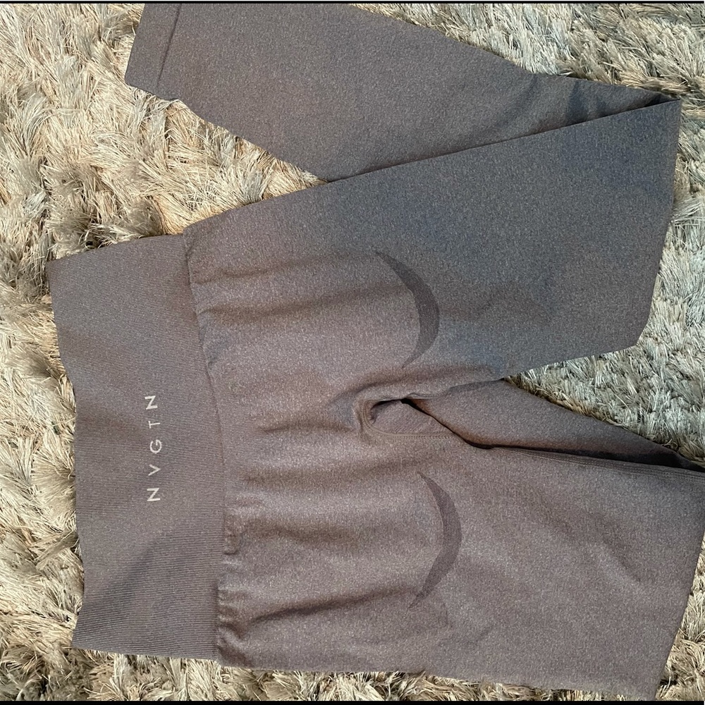 Grey NVGTN leggings S